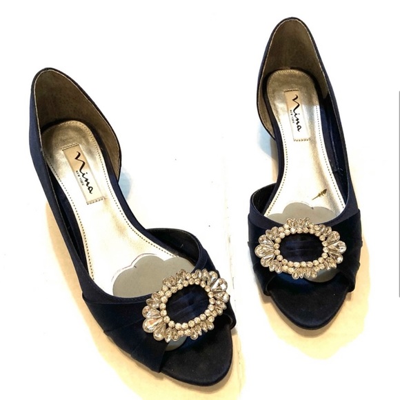 Nina New York kitten heels. Size 7.5. Like new! No flaws! - Picture 2 of 6